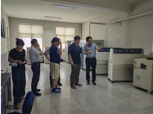 清華大學(xué)、北化工大學(xué)專家蒞臨天罡興泰孵化基地交流考察
