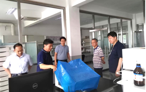 清華大學(xué)、北化工大學(xué)專家蒞臨天罡興泰孵化基地交流考察